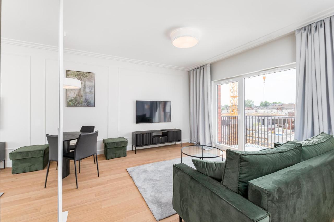Szwedzka 22B By Homeprime Varşovia Exterior foto